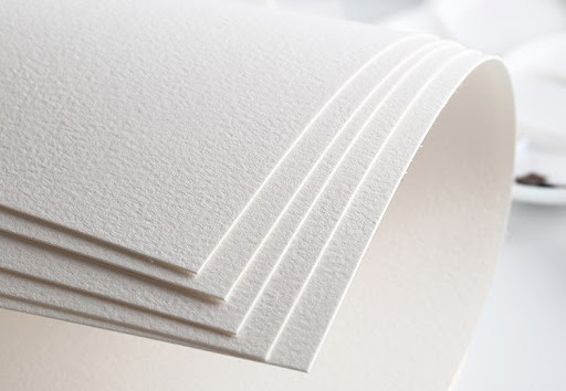 Giấy Ivory là gì? Công dụng và ứng dụng trong ngành in ấn bao bì